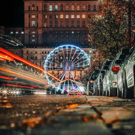 Apartment Black Iris - Cismigiu Park *